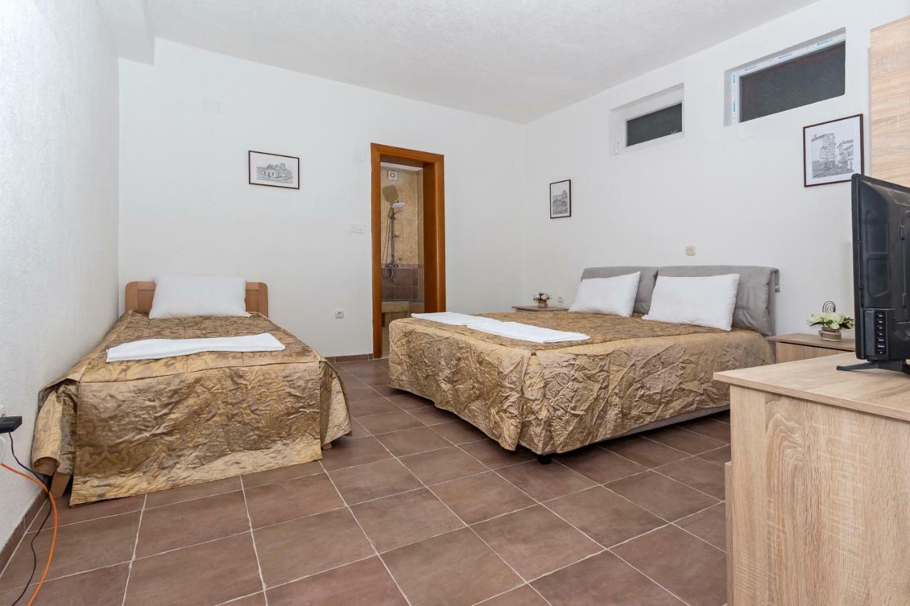 Upper Gate Apartments أوهغيد المظهر الخارجي الصورة