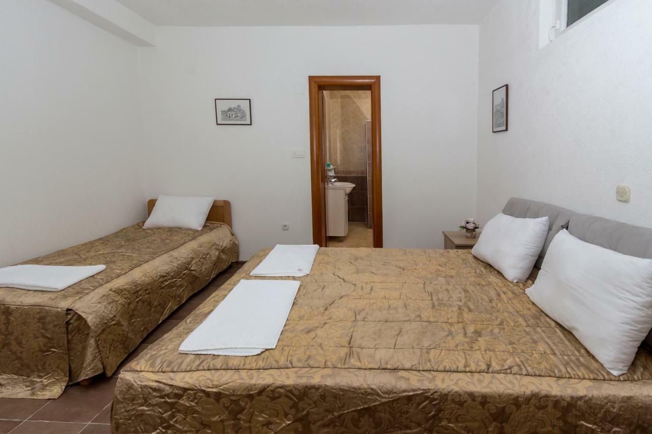 Upper Gate Apartments أوهغيد المظهر الخارجي الصورة