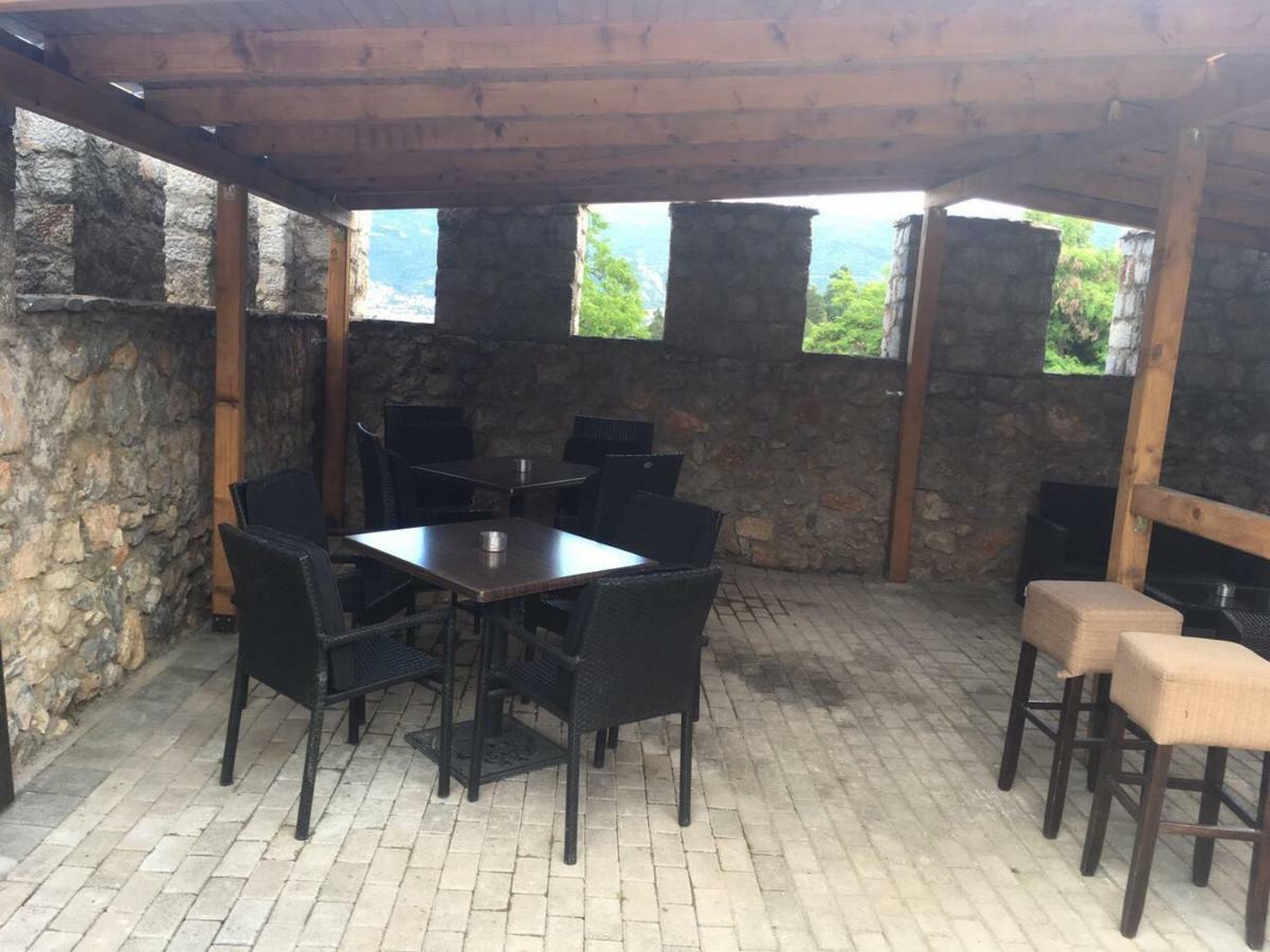 Upper Gate Apartments أوهغيد المظهر الخارجي الصورة